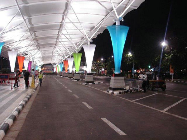 �ȵ����Ĥ�Y��